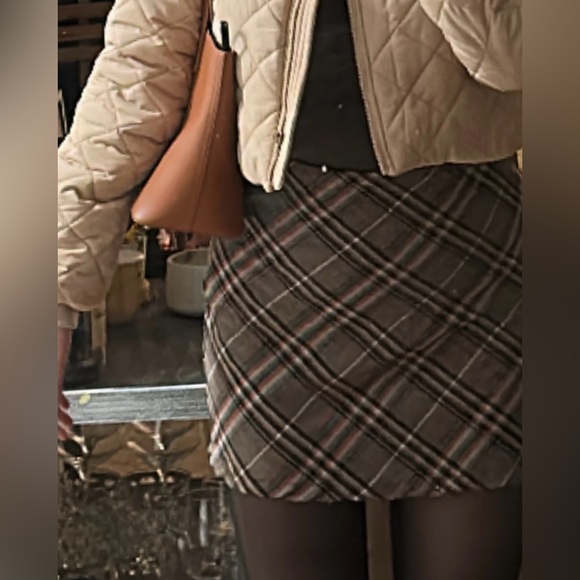 Princess Polly Darwin mini skirt check print - Picture 13 of 16